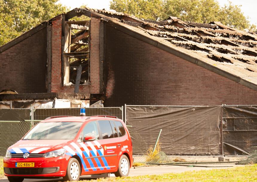 STALBRAND ASTEN WAS BIJ VARKENSINDUSTRIËLEN VEVAR BV