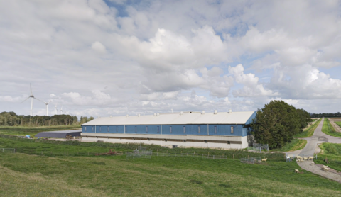 Megastal Knorpolder/Straathof Creil van buiten gezien